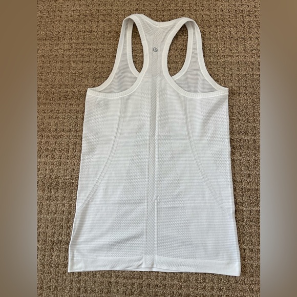 Lululemon Swiftly Tech Racerback - Picture 6 of 9